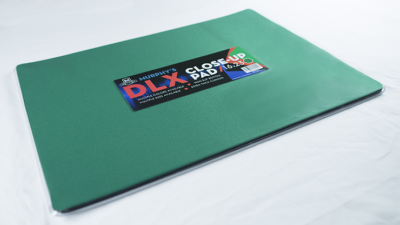 Deluxe Close-Up Pad 16X23, Green by Murphy's Magic - Image 3