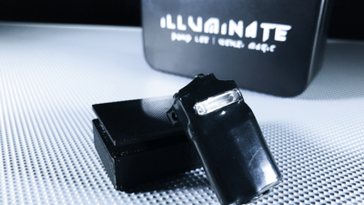 illuminate, Gimmicks & Online Instruction by Bond Lee & Wenzi Magic - Image 2