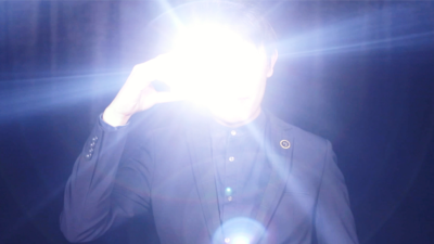 illuminate, Gimmicks & Online Instruction by Bond Lee & Wenzi Magic - Image 5