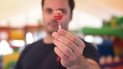Wonder Pop by Gonçalo Gil and Danny Weiser produced by Gee Magic - Trick - Image 3