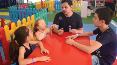 Wonder Pop by Gonçalo Gil and Danny Weiser produced by Gee Magic - Trick - Image 4