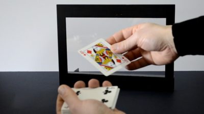 Ultimate Card Frame with Remote Control by Sorcier Magic - Image 3