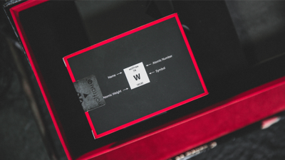 Limited Edition Wolfram V2 Rouge et Noir Playing Cards Collection Set - Image 3