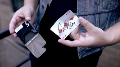 Gum to Anything, Gimmicks and Online Instructions by Sansminds Magic - Image 4