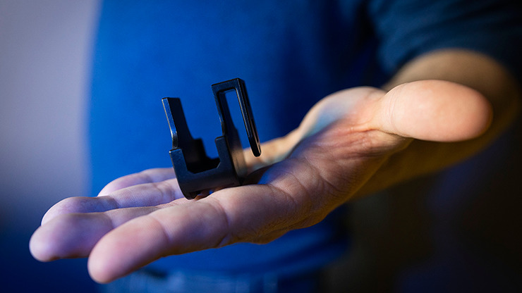 GRAVITY REEL HOLDER by Joao Miranda - Image 5