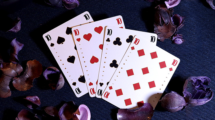 The Constellation Gold Card Magic by Deckidea - Image 2