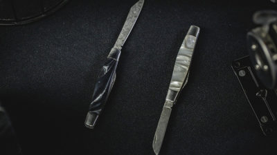 ARTISAN COLOR-CHANGING KNIVES BY TCC - Image 3
