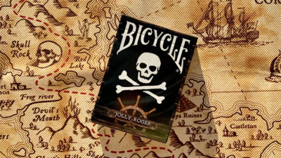 Gilded Jolly Roger Playing Cards - Image 6