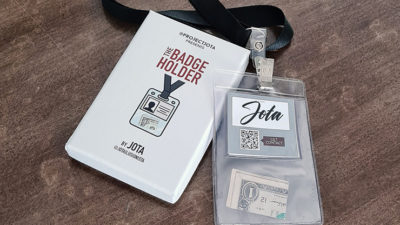BADGE HOLDER, Gimmick and Online Instructions by JOTA - Image 2