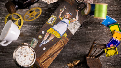 Alice in Wonderland Playing Cards by Kings Wild - Image 3