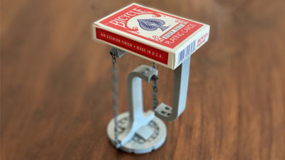 Anti-Gravity Invisible Deck Display by Alan Wong - Image 2