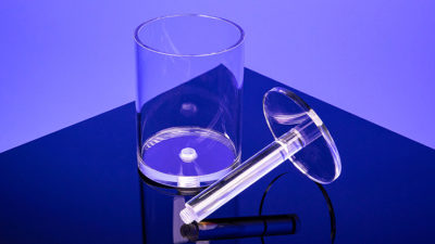 Collapsible Wine Glass, Gimmick and Online Instructions by Joshua Jay - Image 2
