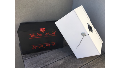 Fantoma's Box by Nahuel Olivera