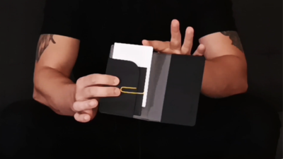 ITINERIS, Gimmicks and Online Instructions by Radek Hoffmann - Image 3