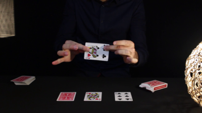 Split Prediction Red, Gimmicks and online instructions by Massimo Cascione & Anthony Stan - Image 4