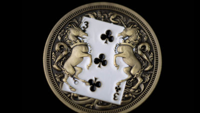 KINGS SECRET, Gimmicks and Online Instruction by Mark Bennett and Matthew Wright - Image 3