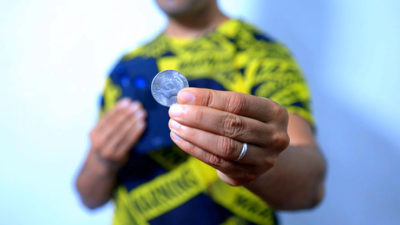 SUPER COIN 2.0, Gimmicks and Online Instructions by Mago Flash - Image 3