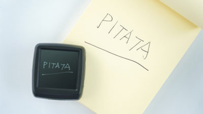 Palm Peeker, Gimmicks and Online Instructions by PITATA MAGIC - Image 4