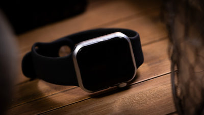 REEL WATCH - Stainless with black band smart watch, KEVLAR by Uday Jadugar - Image 2