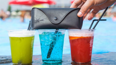 VANISHING SUNGLASSES, Gimmicks and Online Instructions by Wonder Makers - Image 2