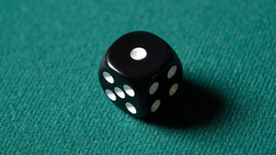 REPLACEMENT DIE BLACK, GIMMICKED FOR MENTAL DICE by Tony Anverdi