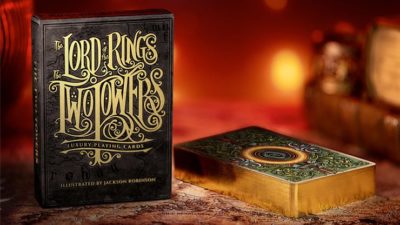 The Lord of the Rings - Two Towers Playing Cards, Gilded Edition by Kings Wild - Image 2
