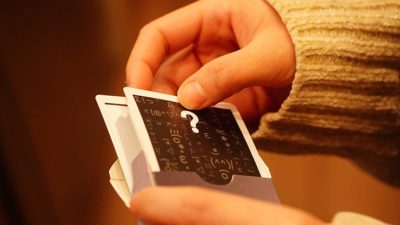 Simple Doodle, Mono Playing Cards by Bacon Card Magic - Image 3