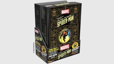 Marvel Spider Man Playing Cards, Plus Card Guard