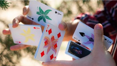 Keep Smiling: Sylvia Playing Cards - Image 2