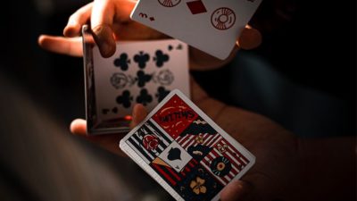 Keep Smiling: Yield Playing Cards - Image 2