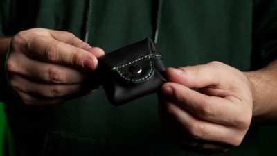COLOR CODE COIN PURSE GREEN by Bob Kohler - Image 3