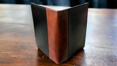 INSTA WALLET 2.0 (Blue) by Iriart Magic Presented by Andrew and Magic UP - Image 6