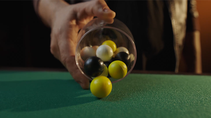 Bounce no Bounce Balls BLACK by Murphy's Magic - Image 2