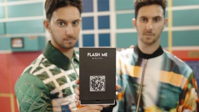 Flash Me by Les French Twins - Image 6