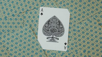 No Borders Honeycomb Playing Cards by Joker and the Thief - Image 2
