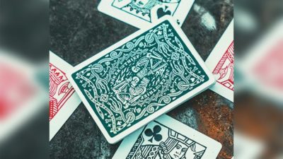JT Crown, Green Playing Cards by Joker and the Thief - Image 5
