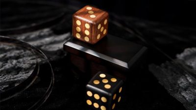 Classicho Hearken Dice by TCC - Image 3
