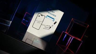 Smart Clipboard, White by Pitata Magic