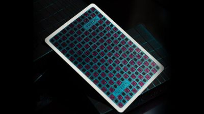 FULTONS Arcade TRON Edition Pink and Blue Foil Playing Cards - Image 2