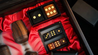 Classicho Display Case by TCC Magic - Image 2