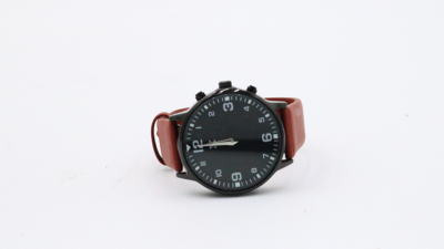 SB Watch 2, 2024 Noir Black Three