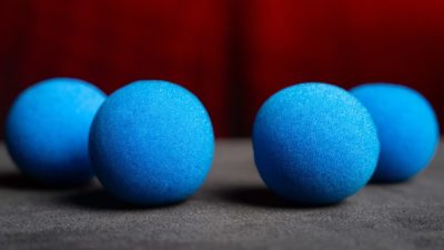 Magic Sponge Balls 4PK BLUE 1.5 inch by Murphy's Magic - Image 3